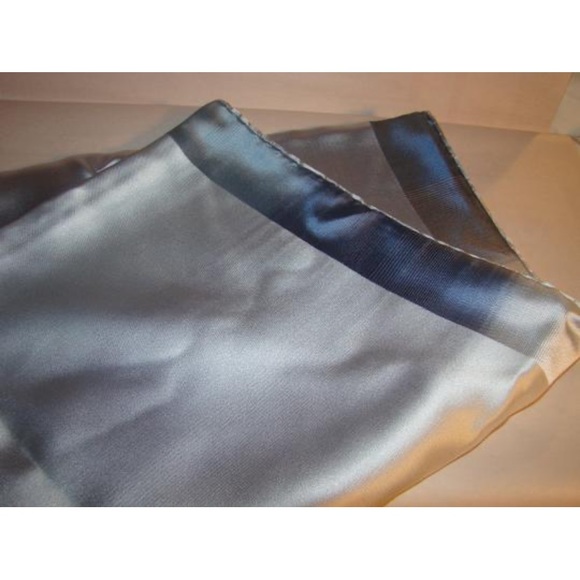 CHANEL white/blue silk ombré evening wrap/scarf - Picture 10 of 12